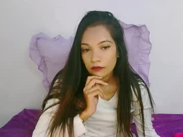 See 1sweetindian online Now @ fap.tw
