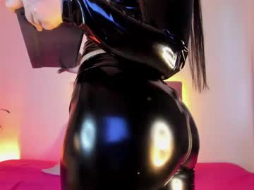 See _marie__ online Now @ fap.tw