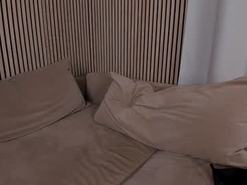 See _shiningstar online Now @ fap.tw