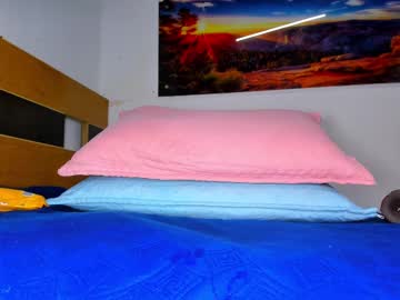 See _ssusy_ online Now @ fap.tw