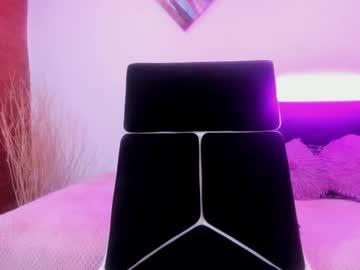 See _zara_rosse online Now @ fap.tw