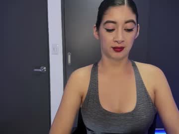 See Aandreamartinez1 online Now @ fap.tw