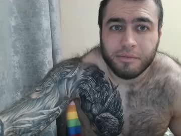 See Aaron_royal online Now @ fap.tw