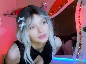 See Abbycartman online Now @ fap.tw