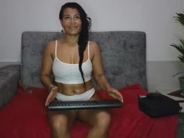 See Adahira08 online Now @ fap.tw