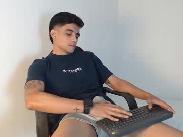 See Adama_soa online Now @ fap.tw