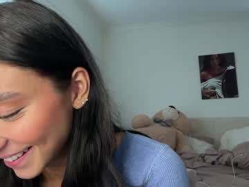 See Adriannarodriguez online Now @ fap.tw
