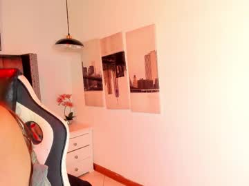 See Alaia_carter online Now @ fap.tw