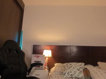 See Alejaramillo_ online Now @ fap.tw