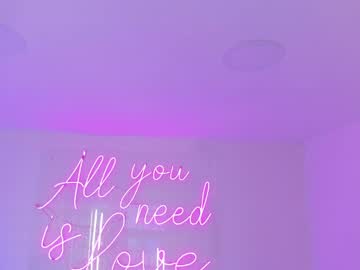 See Aleksandra_miller online Now @ fap.tw