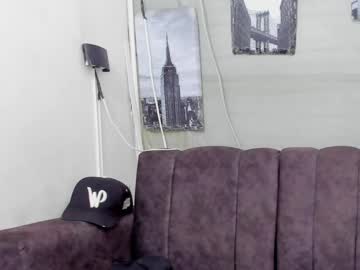See Alex_martin7 online Now @ fap.tw