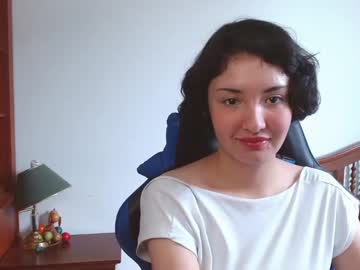 See Alexaa08 online Now @ fap.tw