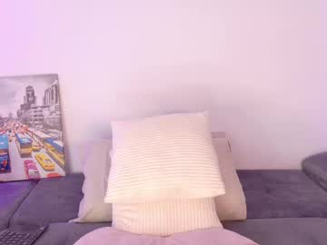 See Alexaporter online Now @ fap.tw