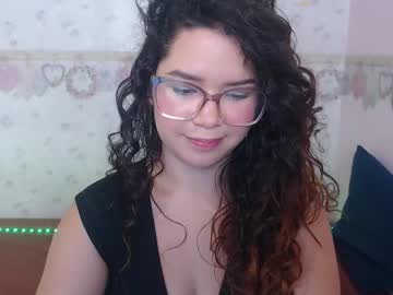 See Alexiarestrepo online Now @ fap.tw
