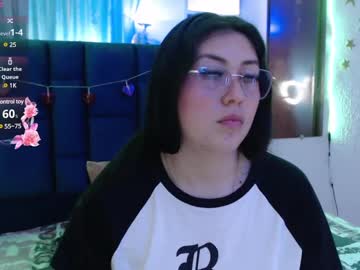See Alison1516 online Now @ fap.tw