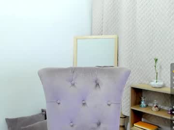 See Allison0724 online Now @ fap.tw