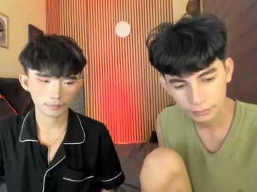 See Alluring_alpha online Now @ fap.tw