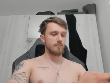 See Alphaboyfun online Now @ fap.tw