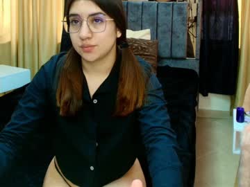 See Aly_cute_ online Now @ fap.tw