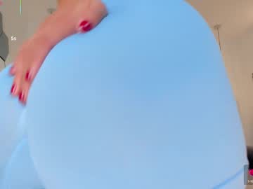 See Alyssadean_ online Now @ fap.tw