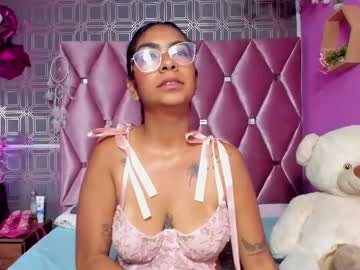See Amber_rios1 online Now @ fap.tw