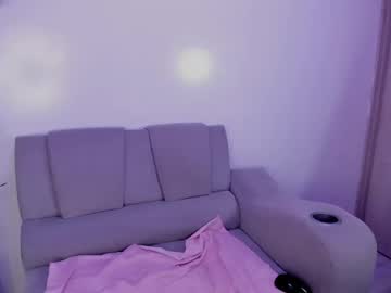 See Anahy_hall online Now @ fap.tw
