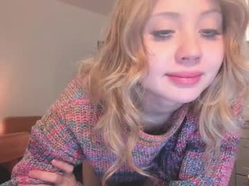 See Ange1cloe online Now @ fap.tw