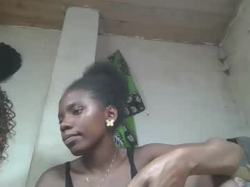 See Angeeliine online Now @ fap.tw