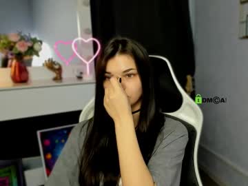 See Anna_art online Now @ fap.tw