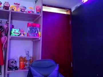 See Aradia66 online Now @ fap.tw