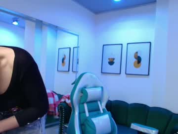 See Arianna_sweeet online Now @ fap.tw