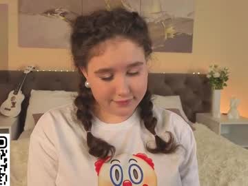 See Ariella_sol online Now @ fap.tw