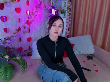 See Ariellemckoon online Now @ fap.tw