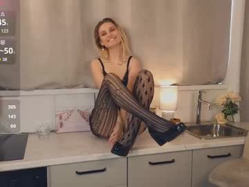 See Arleighcall online Now @ fap.tw