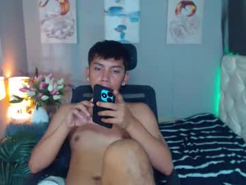See Asian_hugedickx online Now @ fap.tw