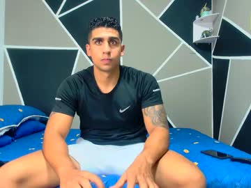 See Astromgrey online Now @ fap.tw