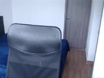 See Astton_nick online Now @ fap.tw