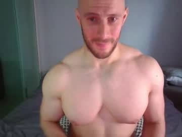 See Baldyboyy online Now @ fap.tw