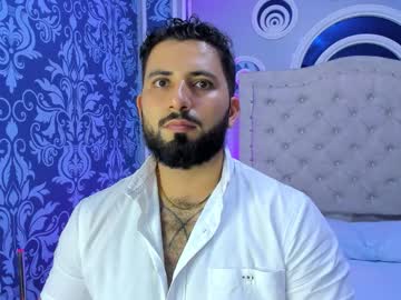 See Bear_mao_ online Now @ fap.tw
