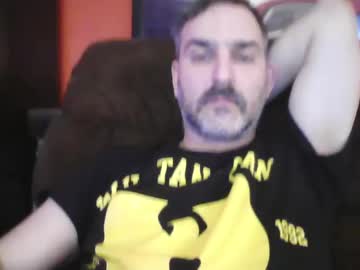 See Beardedambition online Now @ fap.tw