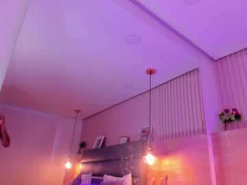 See Bella_rosse_cute_ online Now @ fap.tw