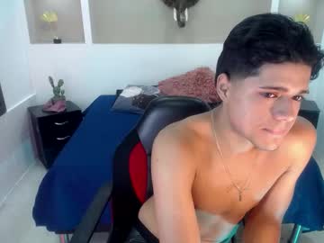 See Benjamin_lorence online Now @ fap.tw