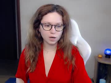 See Bettystar_ online Now @ fap.tw