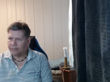 See Biggay1483 online Now @ fap.tw