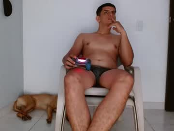 See Boss_of_cash online Now @ fap.tw