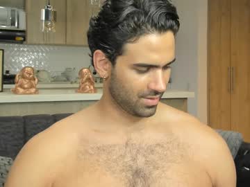 See Bradleymartin7 online Now @ fap.tw