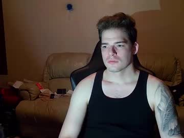 See Camerondt online Now @ fap.tw