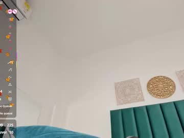 See Charlottreid online Now @ fap.tw