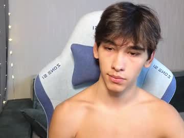 See Chem1ko online Now @ fap.tw