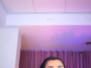 See Chicaora online Now @ fap.tw